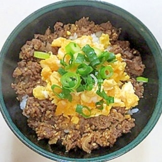 レンジで作る煎り卵！三色丼